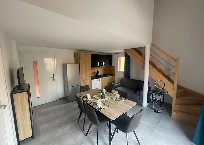 Mini - Les Hameaux De Saint Cyprien Feriehus *
